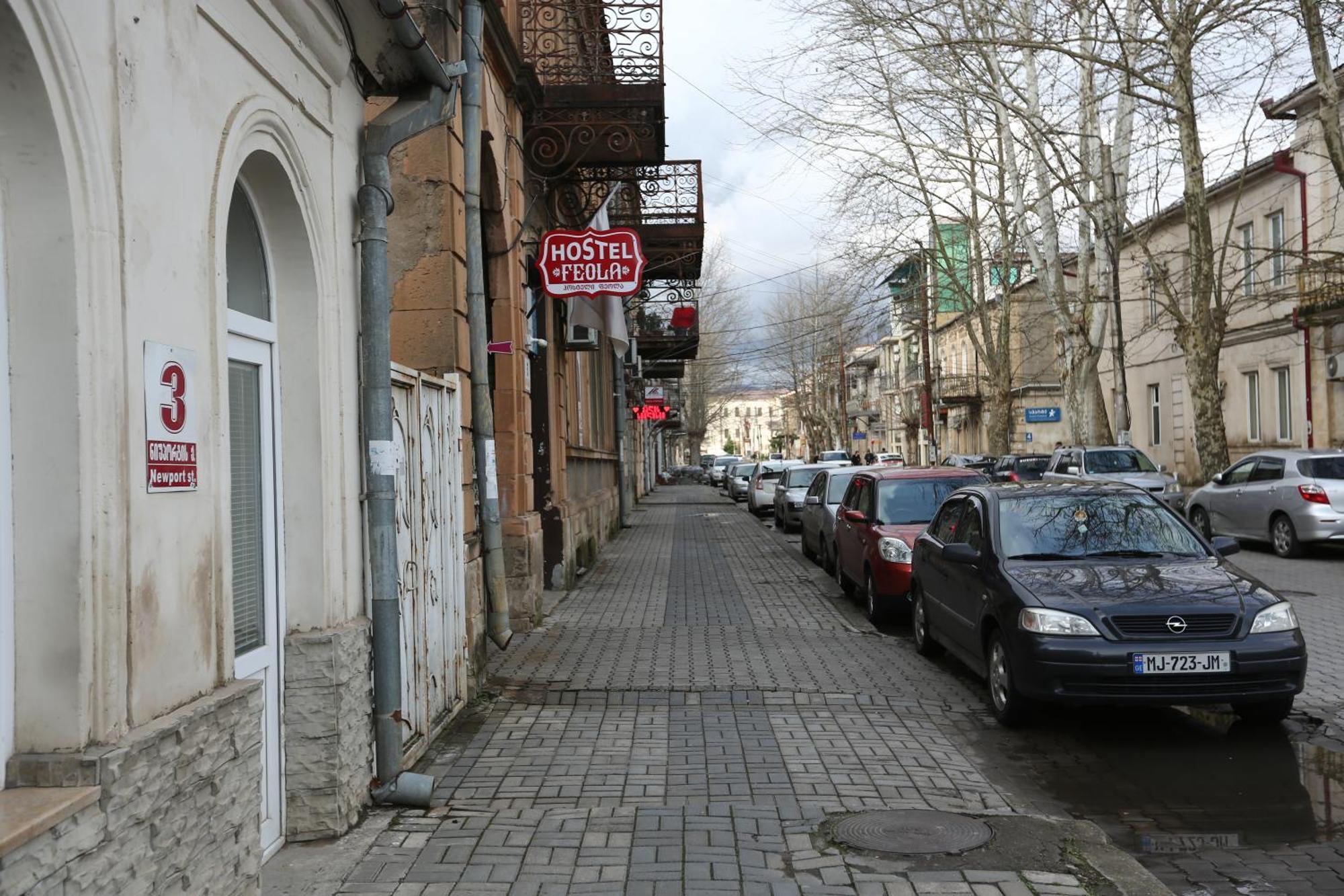 Feola Hostel Kutaisi Exterior foto